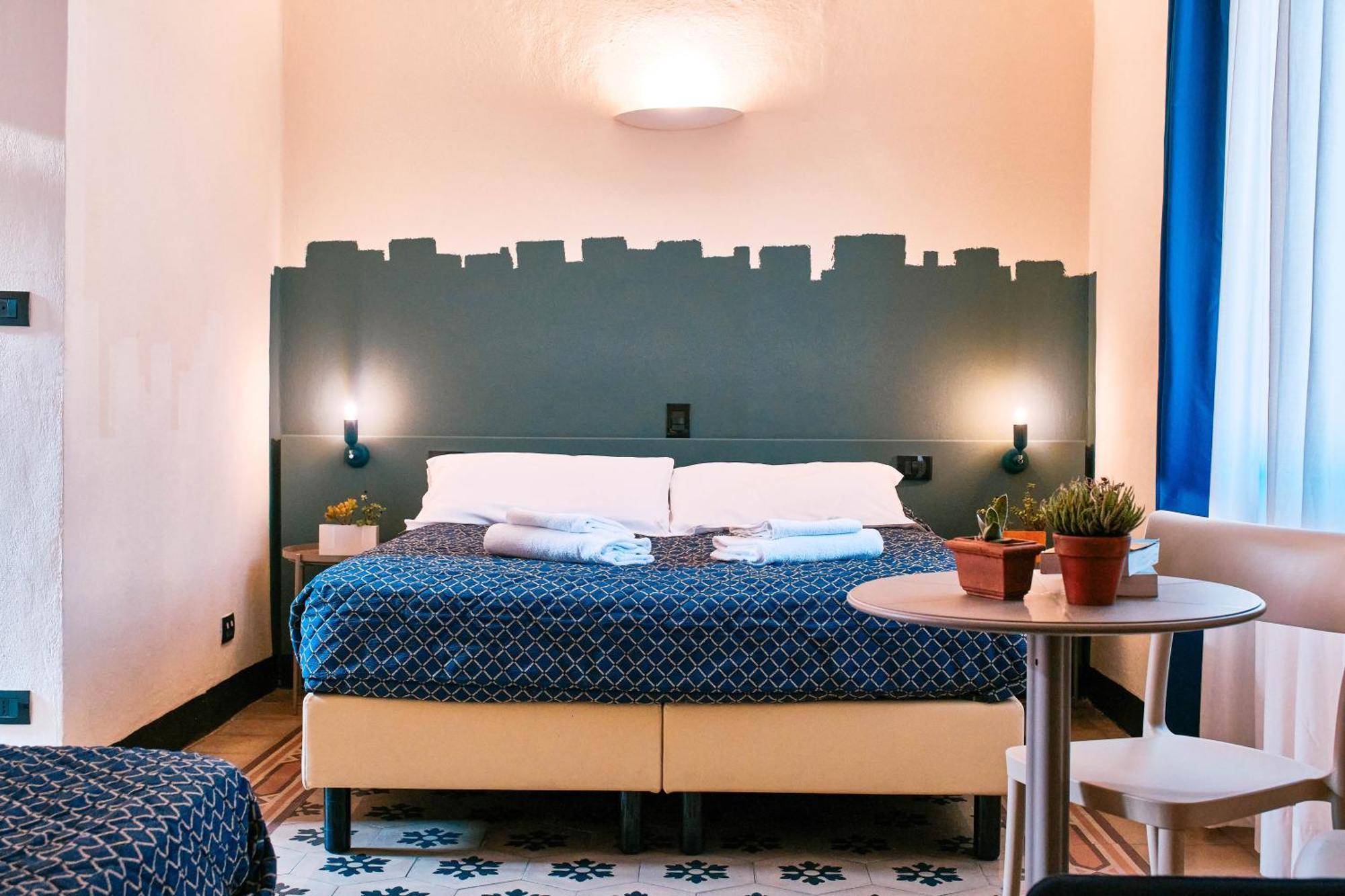 Hotel By 3*