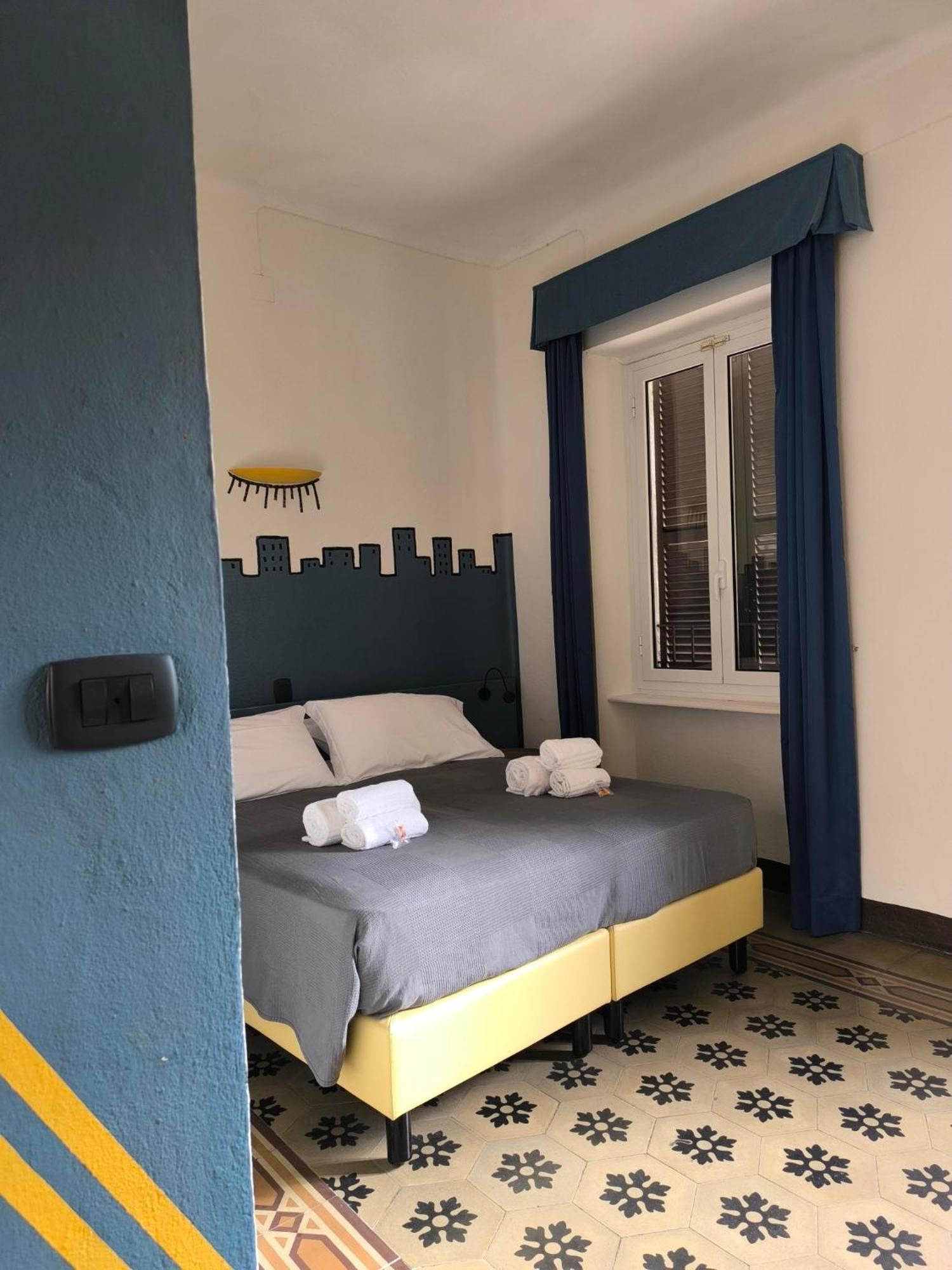 Hotel By 3*